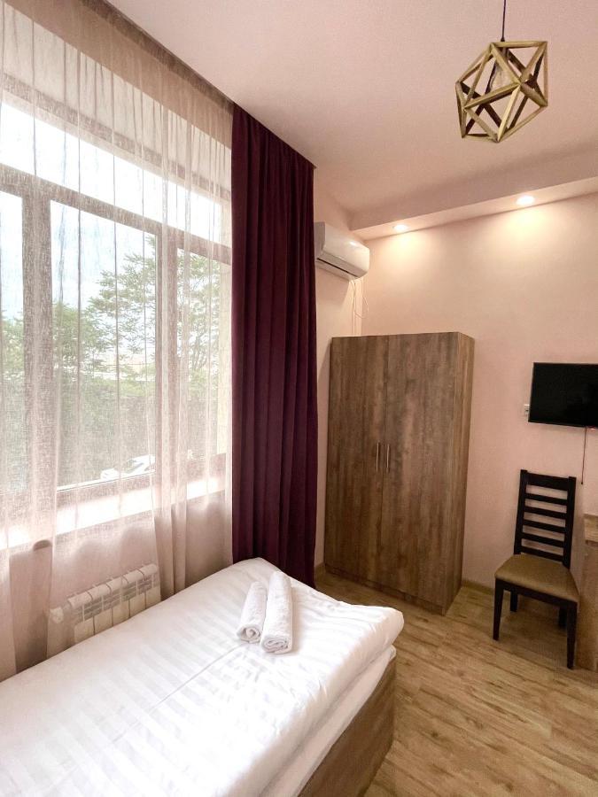 Glendale Boutique Hotel Yerevan Exterior foto